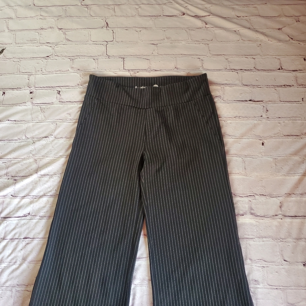 Betabrand Black Pinstripe Flare Yoga Pants Pull-on Stretchy Preppy Mid-rise Med - Picture 3 of 11